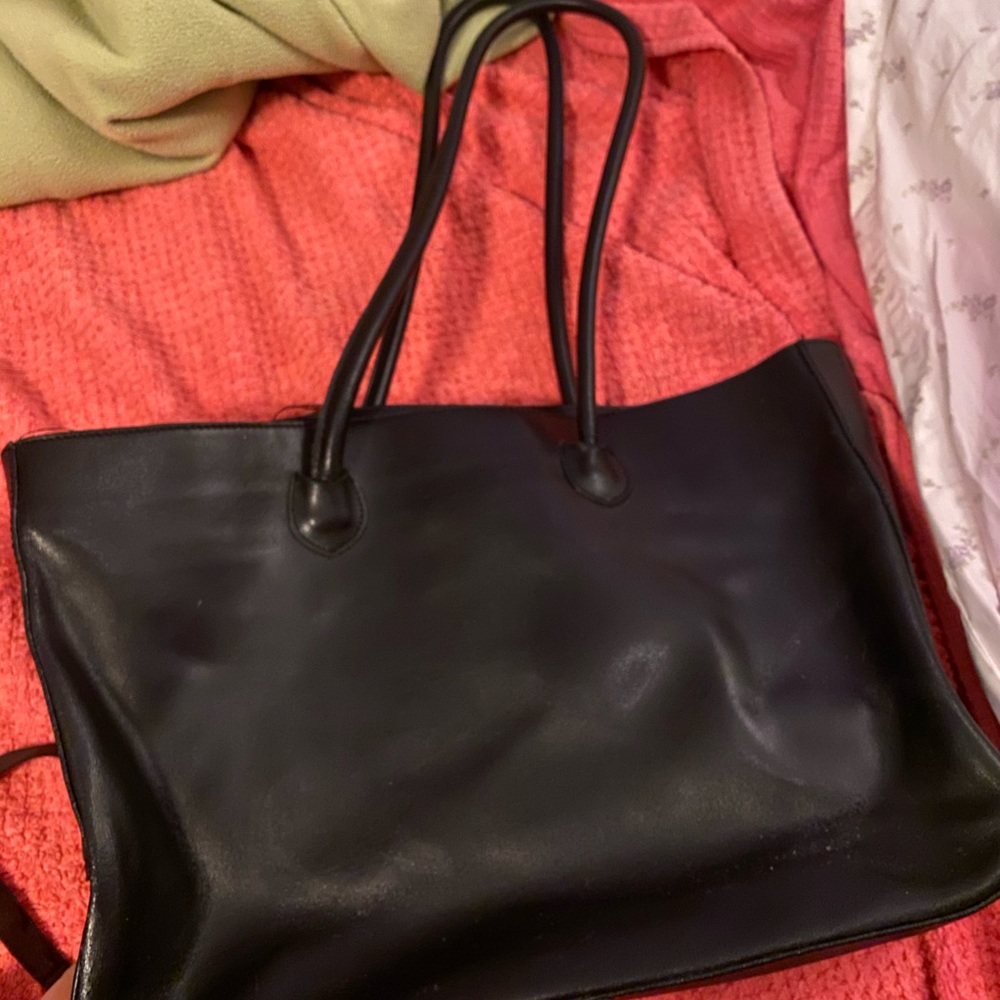 Black leather bag - Picture 1 of 6